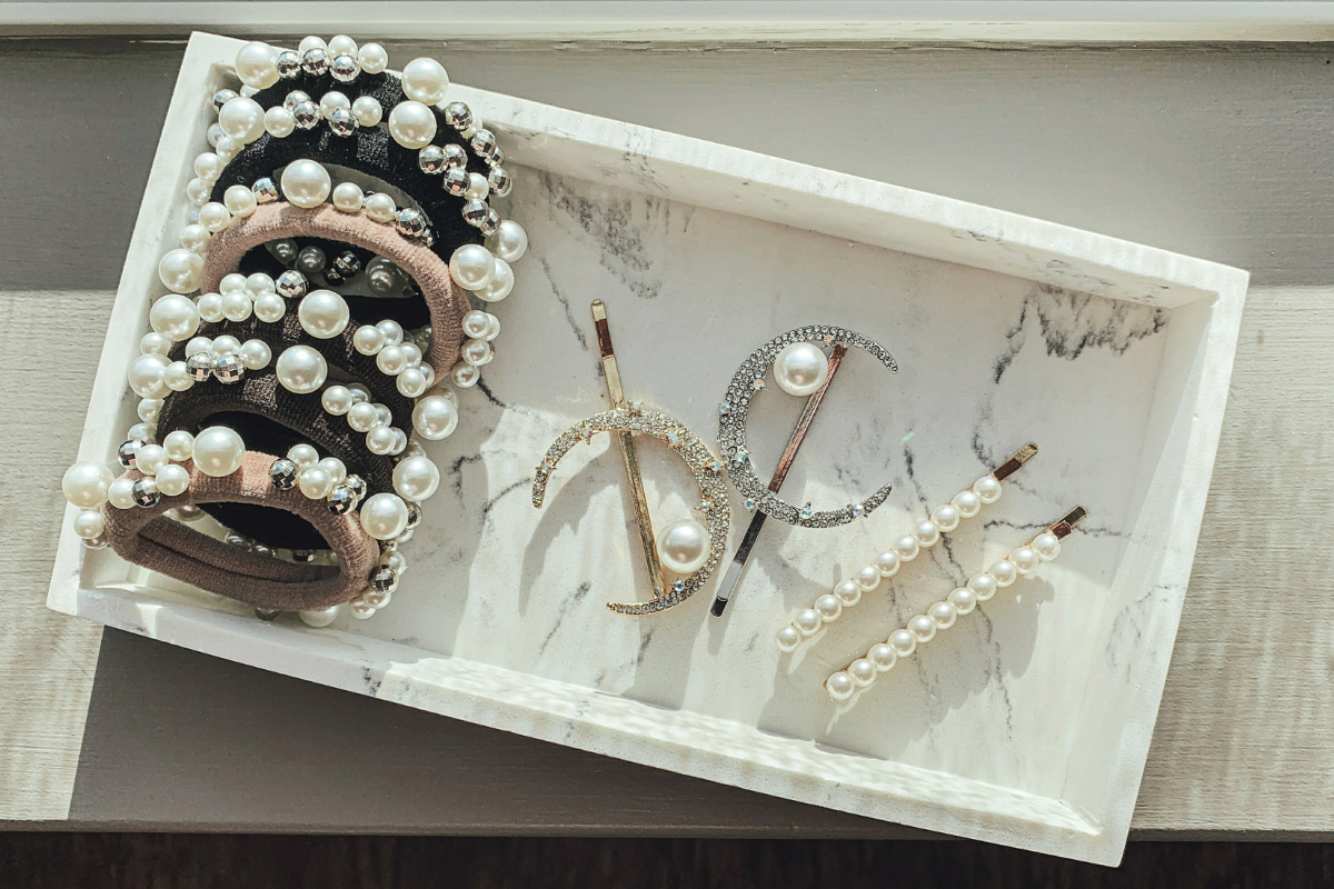 Lightweight Travel Jewelry to Elevate Every Outfit
